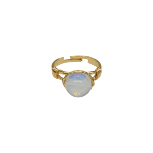 Anillo ajustable de latón con piedra luna (opalita) en forma de esfera
