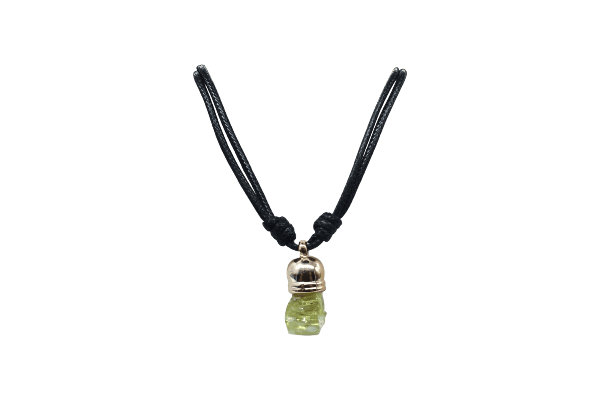 Collar de piedra apatita con capuchón dorado