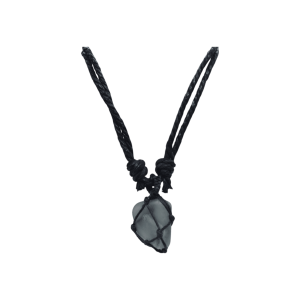 Collar con dije de piedra fluorita tejido con hilo encerado
