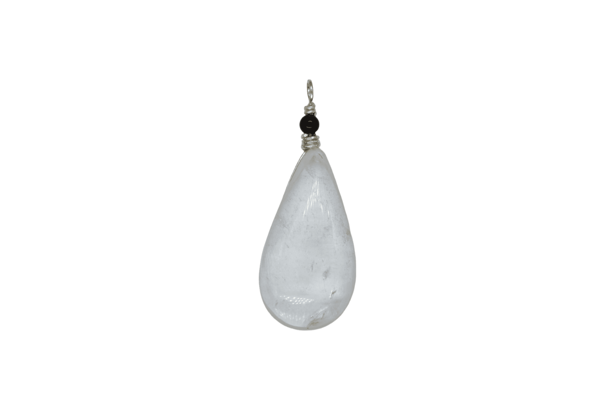 Dije de cuarzo blanco engarzado en alambre de plata