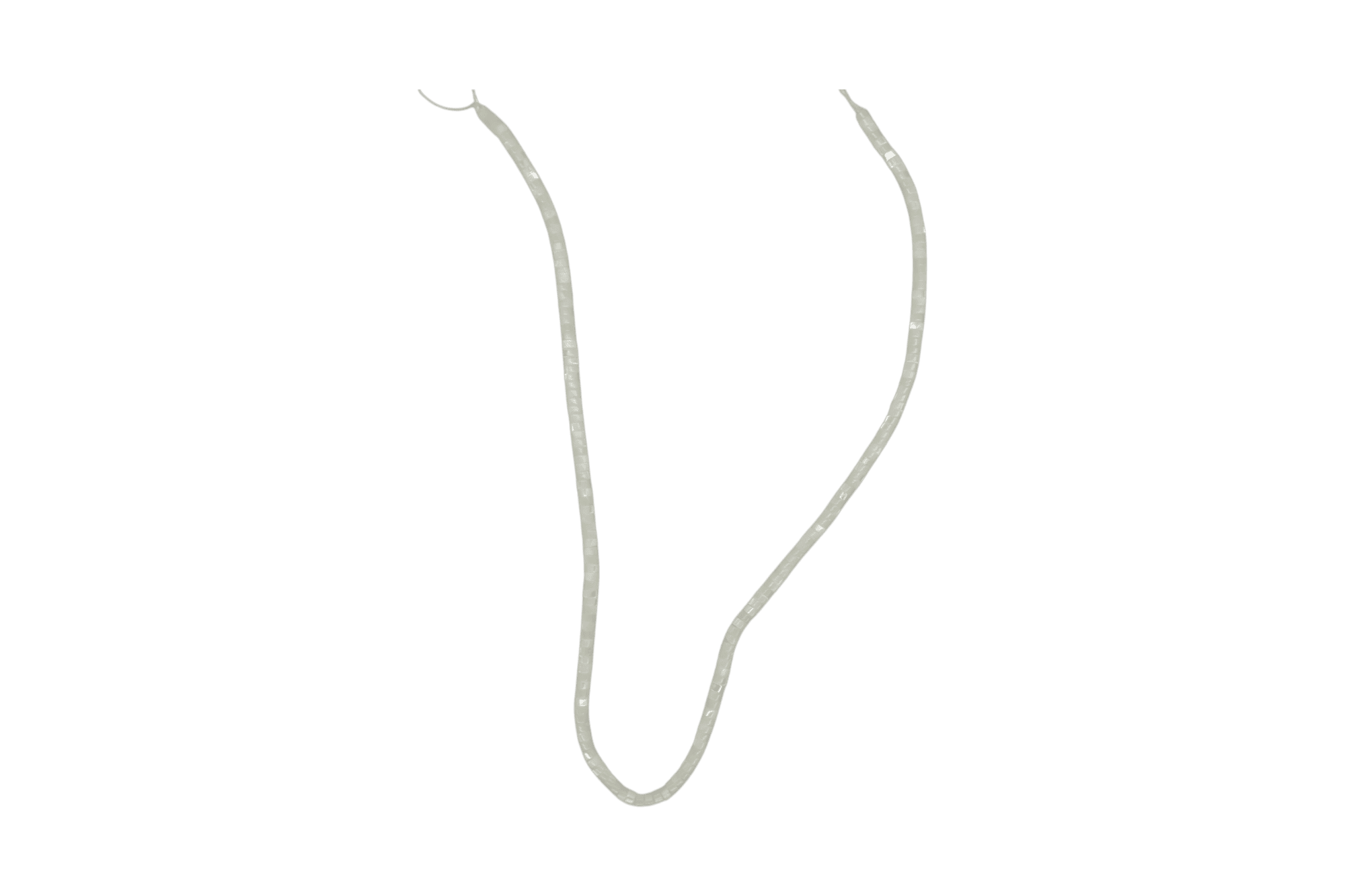 Tira de madre perla en forma de puka | 2mm x 4mm | Blanco - Imagen 2