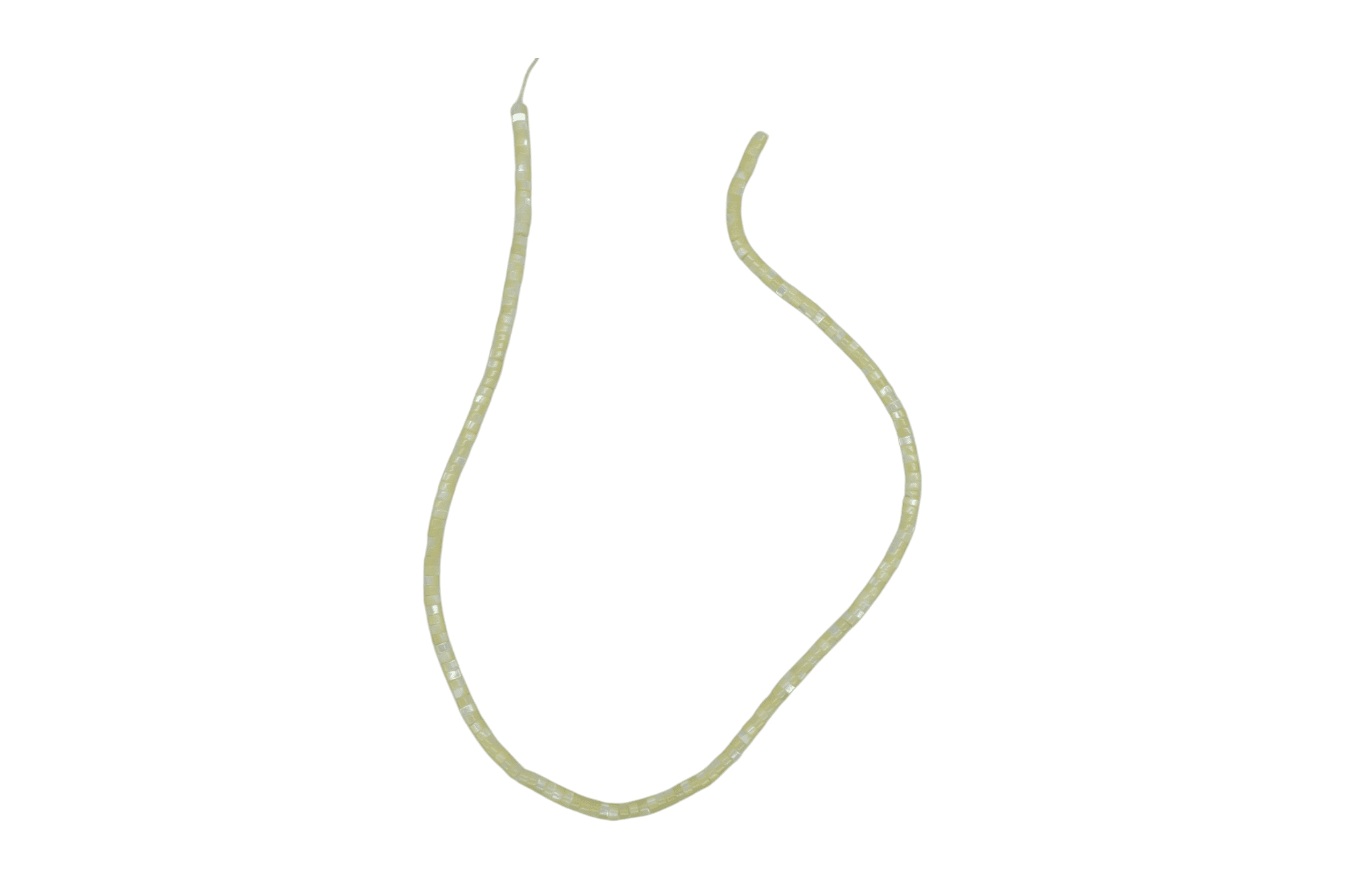 Tira de madre perla en forma de puka | 2mm x 4mm | Beige - Imagen 2