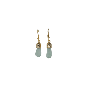 Aretes de piedra fluorita con capuchón dorado