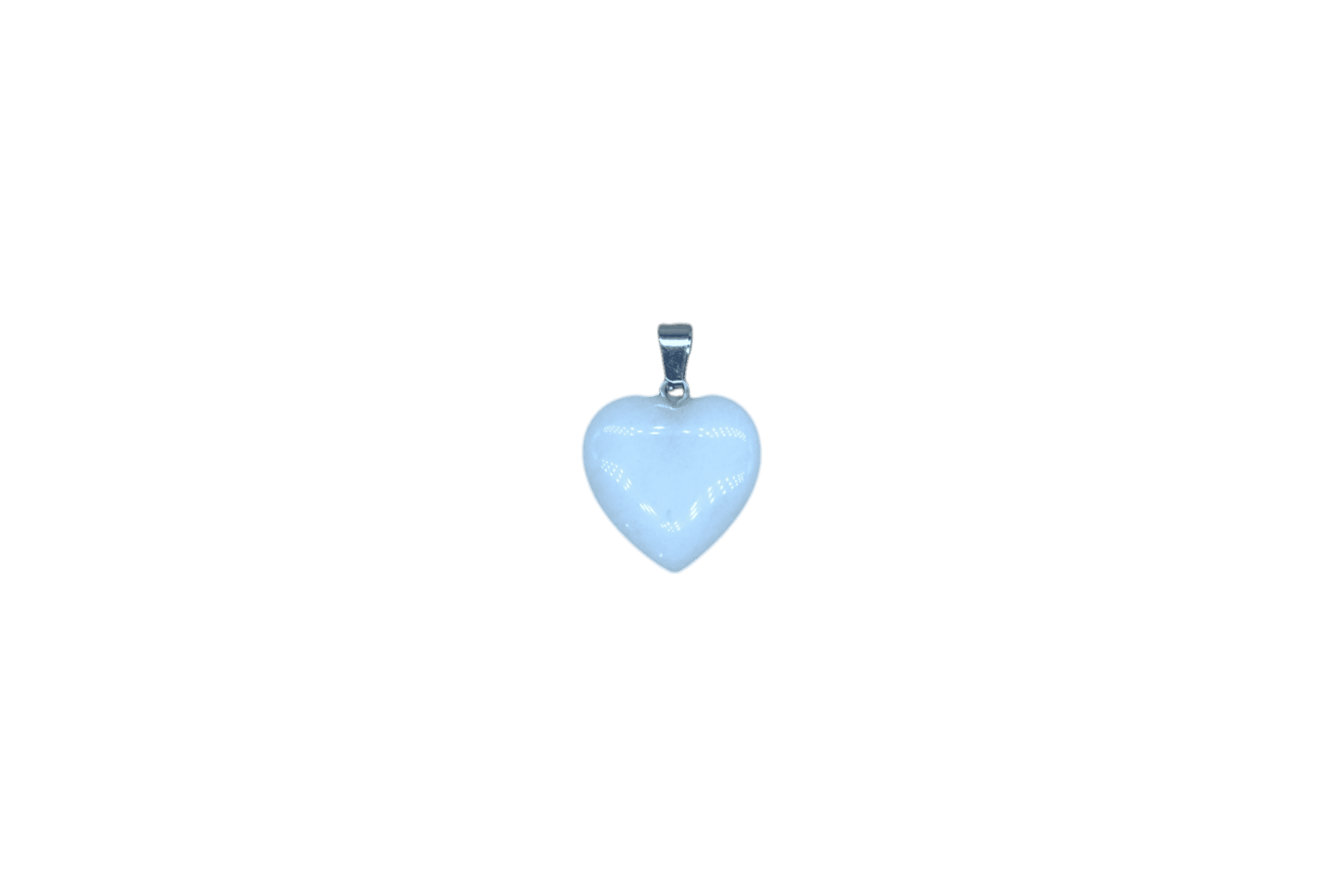 Dije de corazón chico de cuarzo blanco lechoso